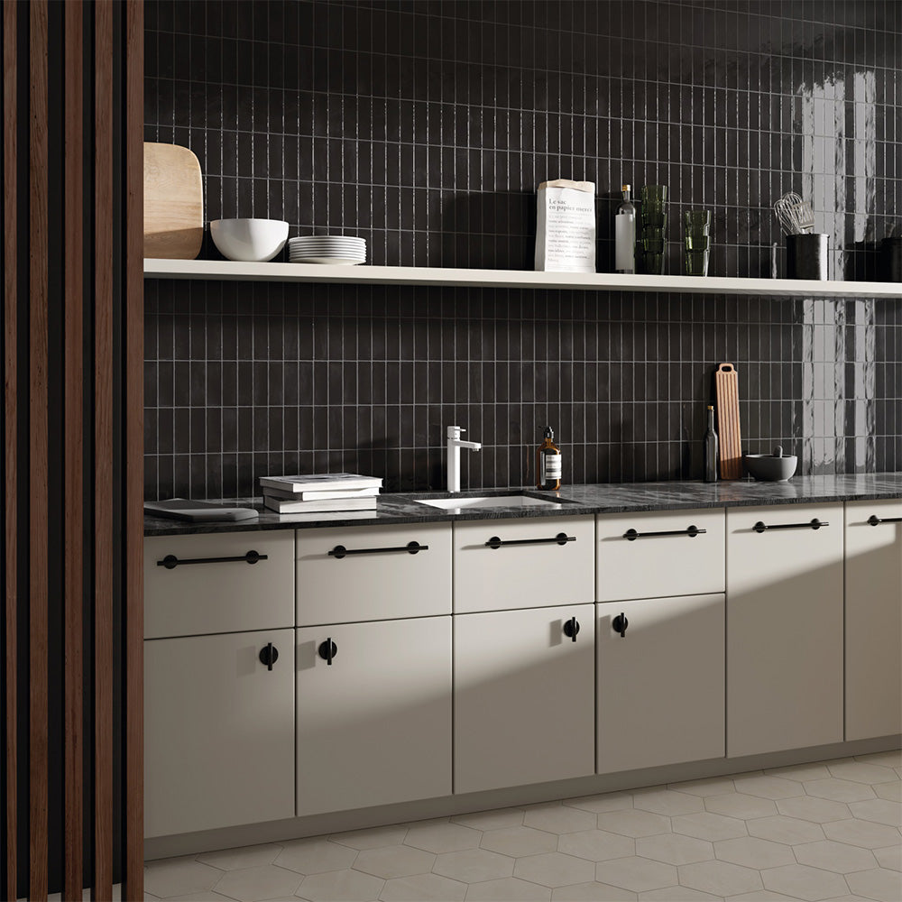 Black – Tilefy