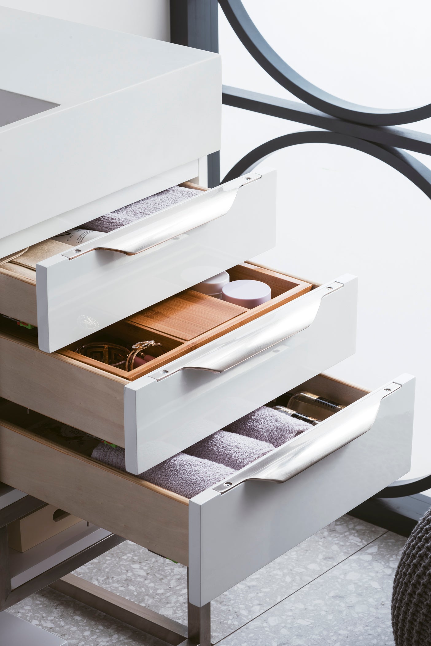 Columbia 36" Single Vanity, Glossy White, Brushed Nickel w/ Glossy White Composite Stone Top