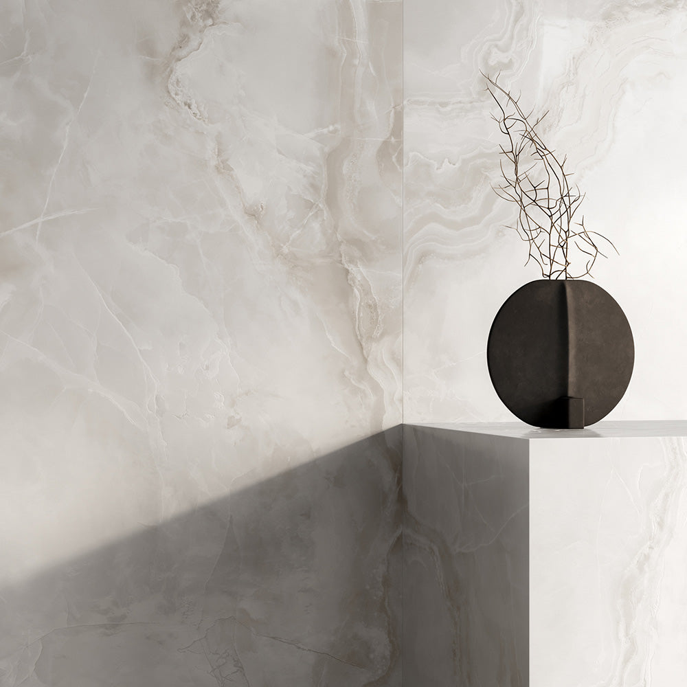 Selena Cross Cut Onyx