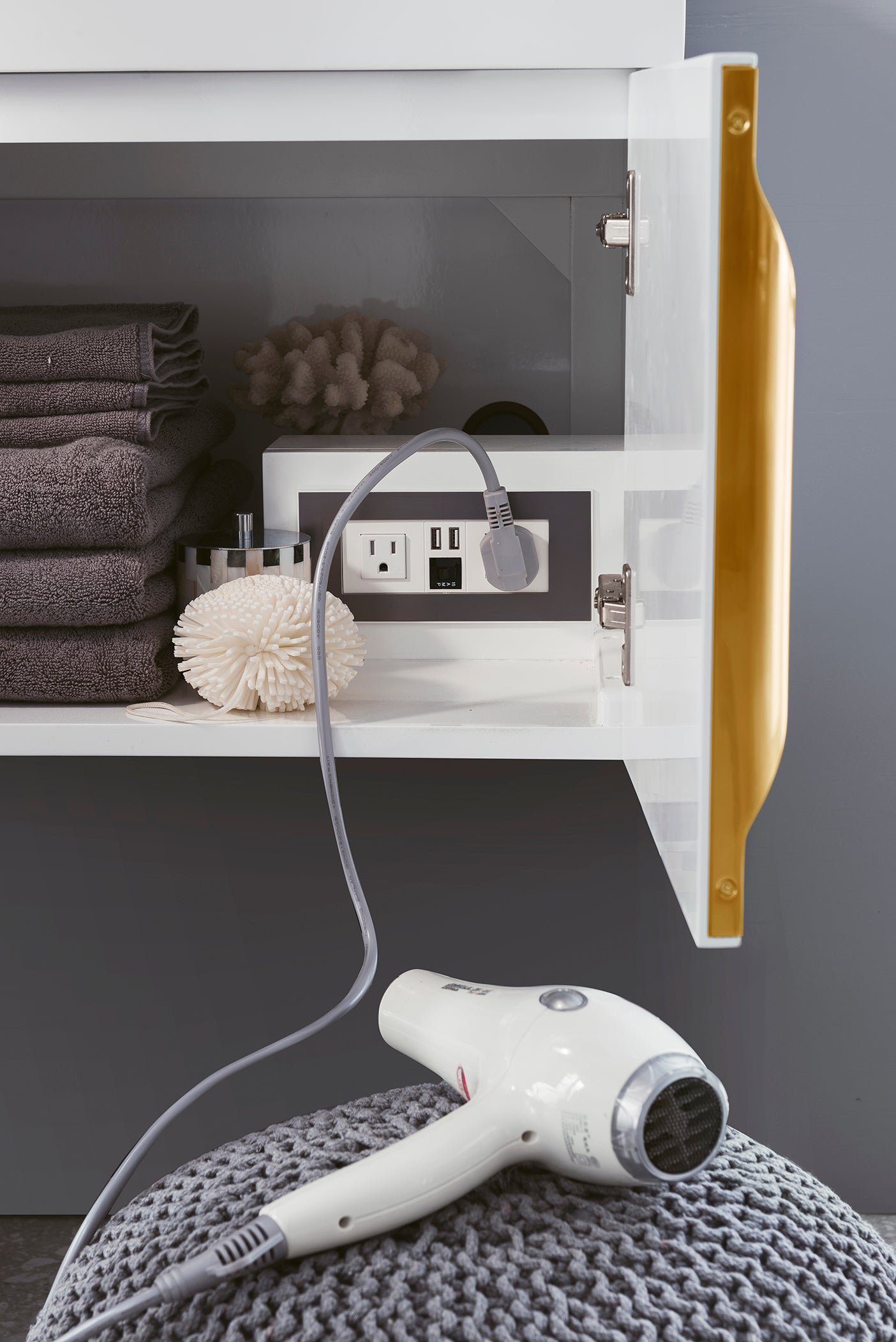 Columbia 72" Double Wall Mount Vanity, Glossy White, Radiant Gold w/ Glossy White Composite Stone Top