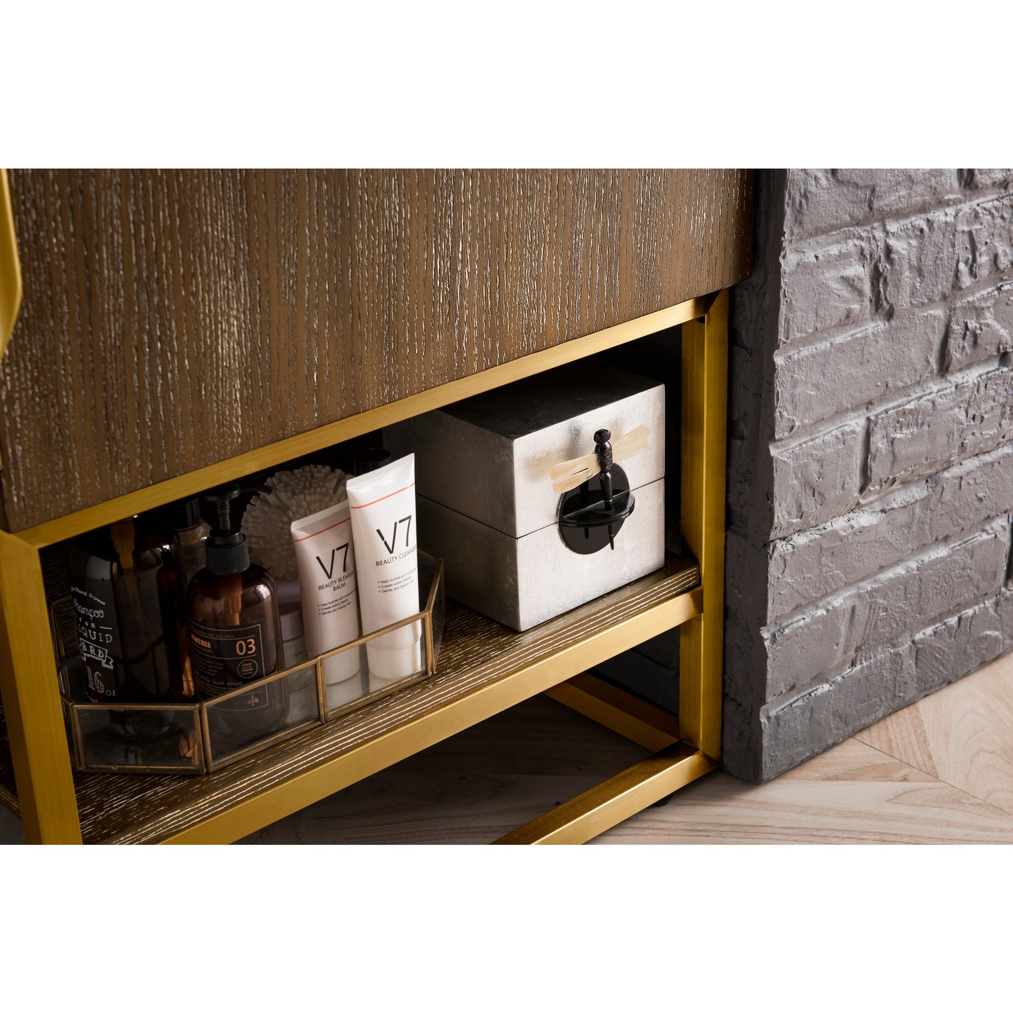 Columbia 24" Single Vanity, Latte Oak, Radiant Gold w/ White Glossy Composite Stone Top