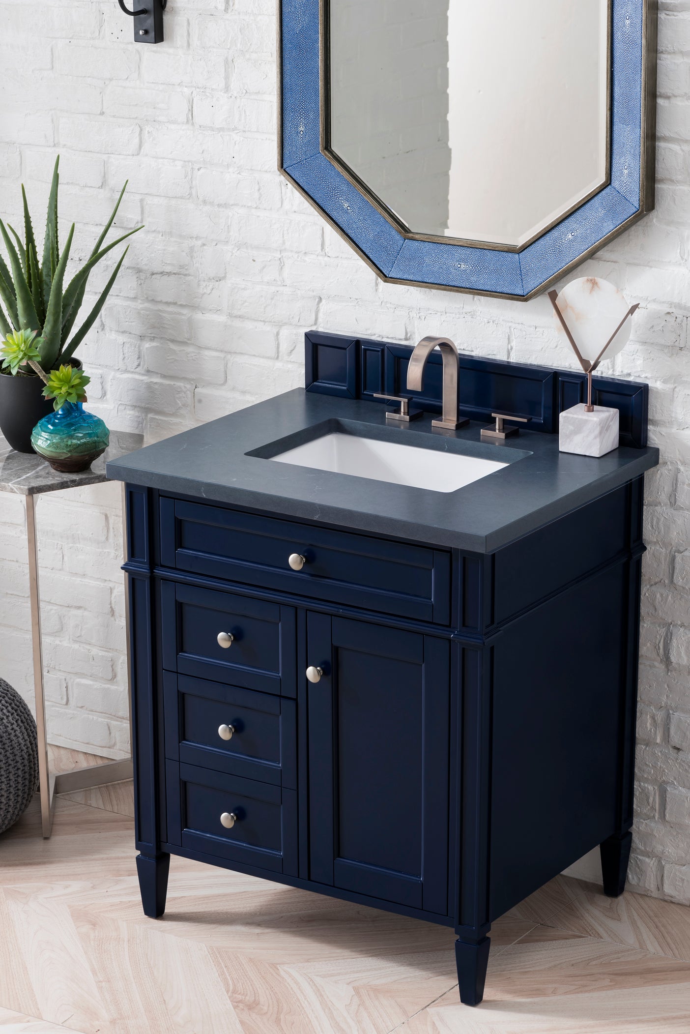 Brittany 30" Single Vanity, Victory Blue w/ 3 CM Charcoal Soapstone Silestone Top
