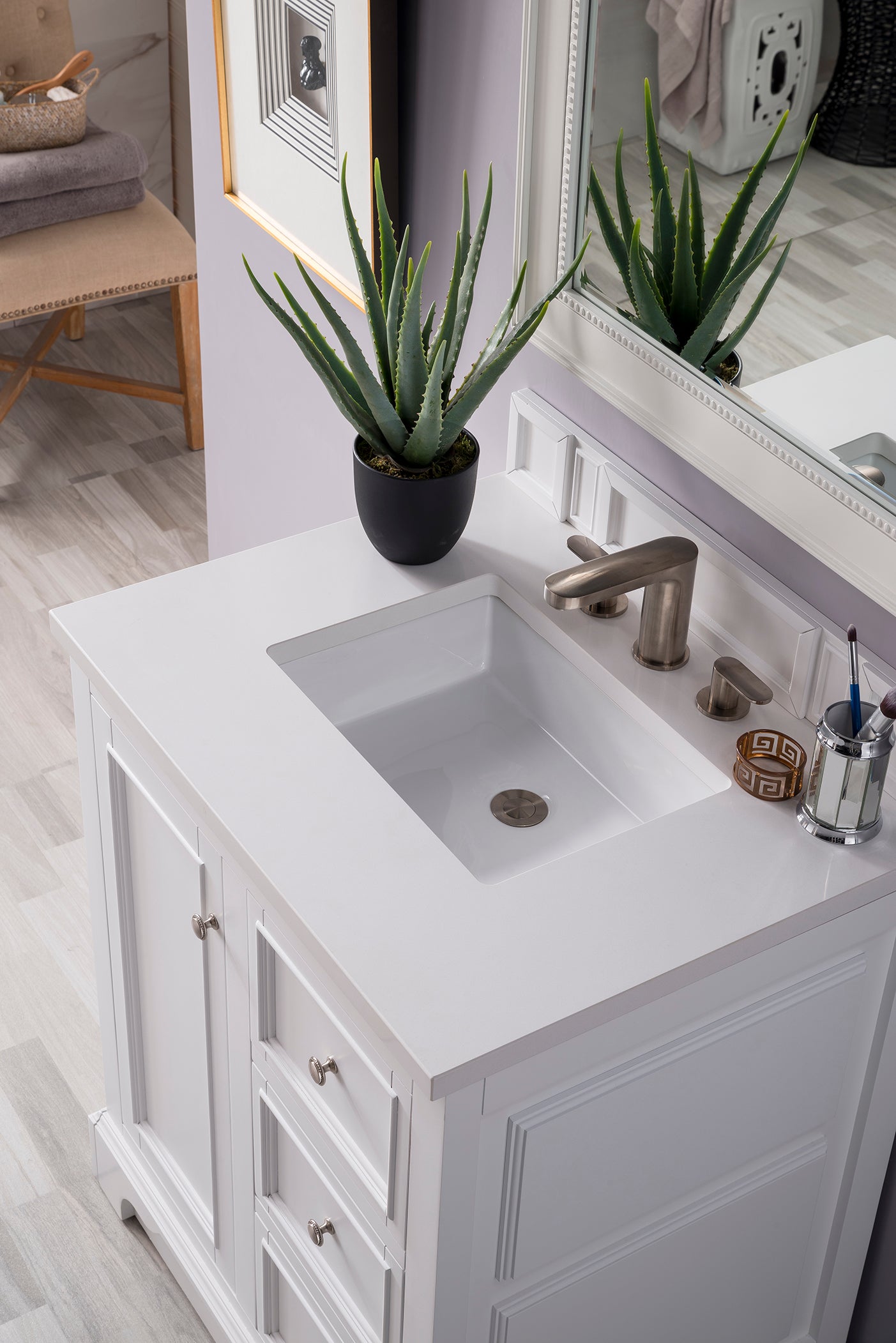 Bristol 30" Single Vanity, Bright White w/ 3 CM White Zeus Silestone Top