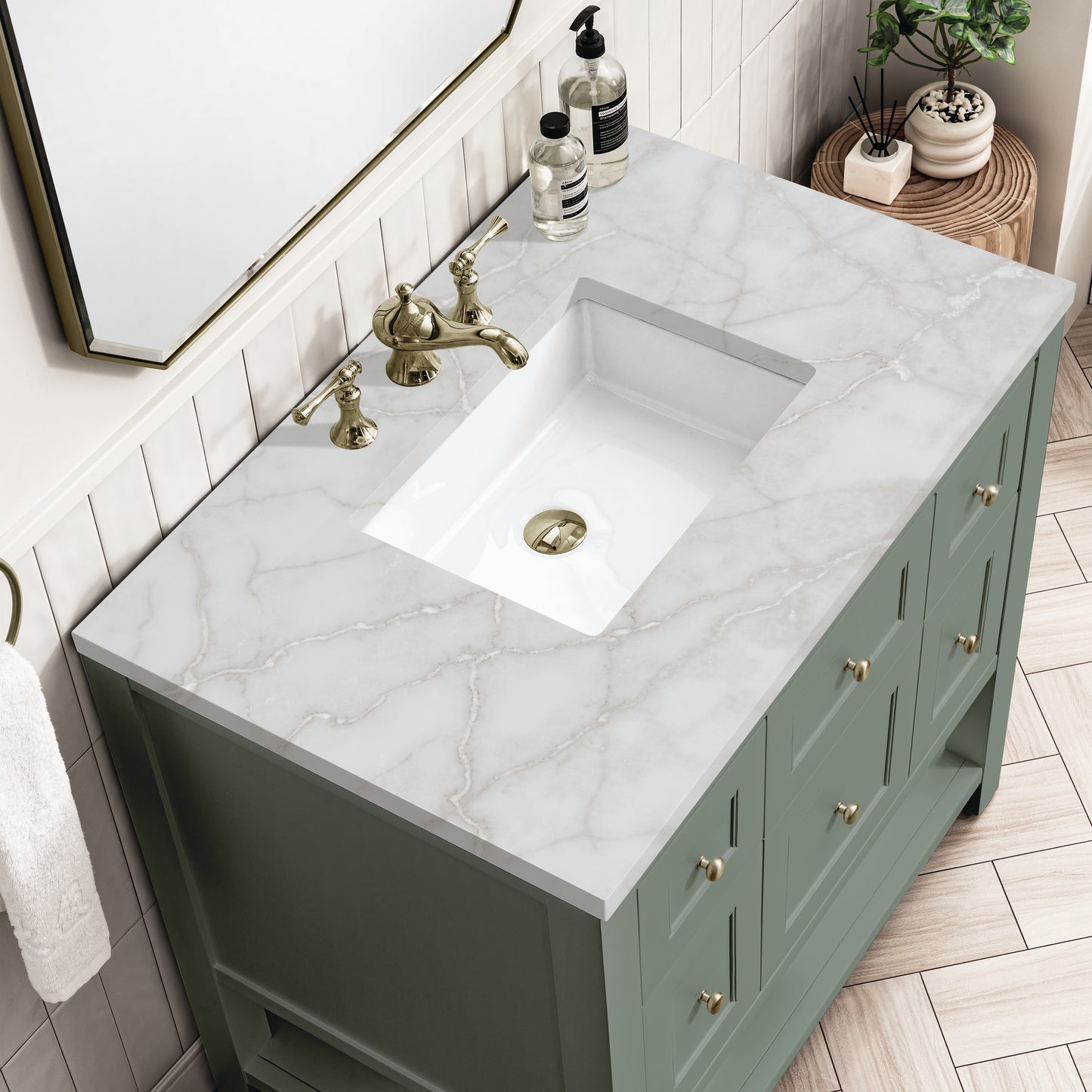 Breckenridge 36" Single Vanity, Smokey Celadon w/ 3 CM Victorian Silver Top
