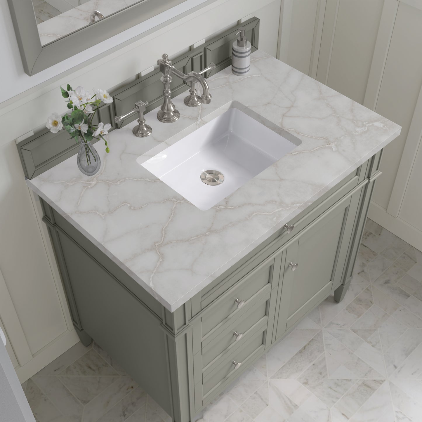 Brittany 36" Single Vanity, Urban Gray w/ 3 CM Victorian Silver Silestone Top