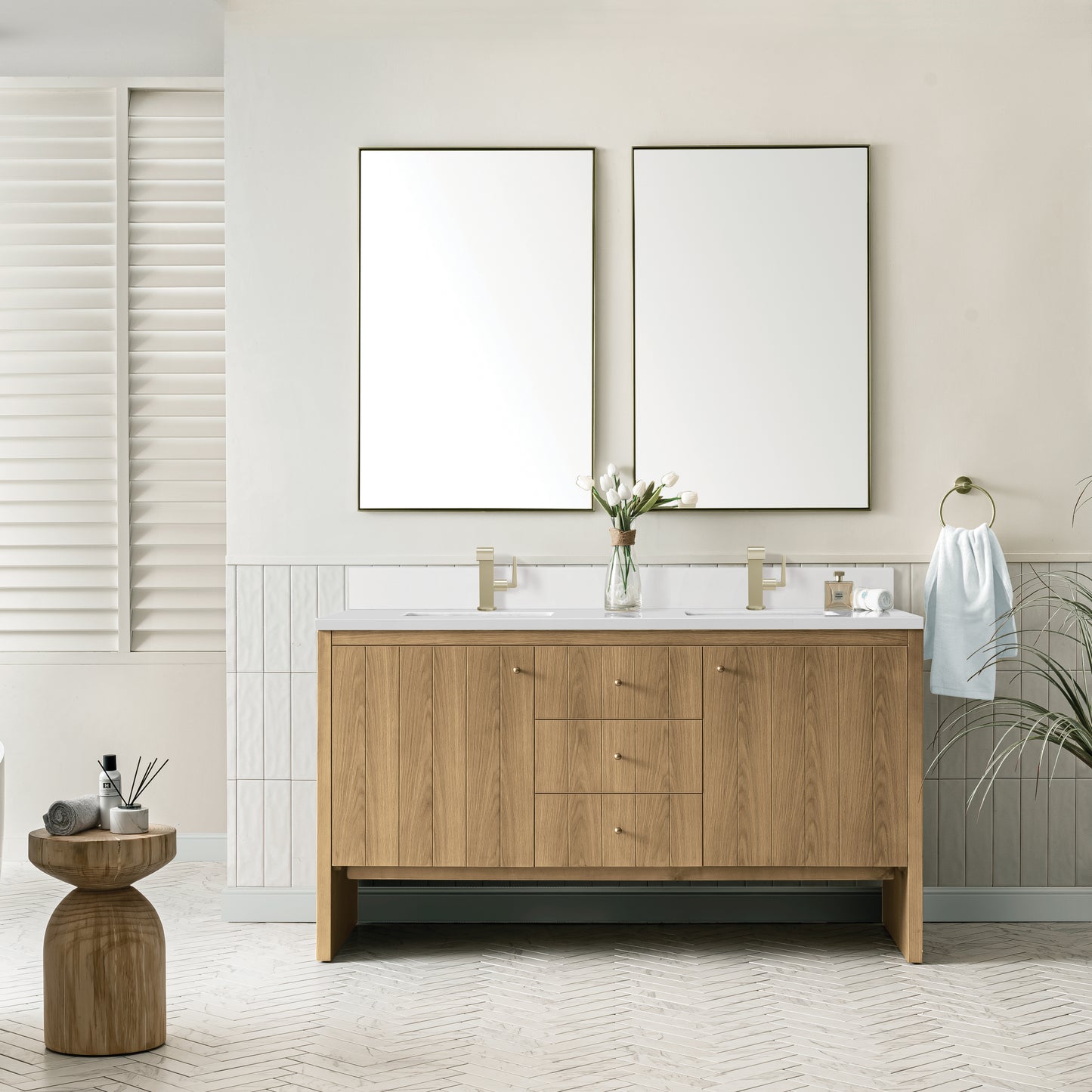 Hudson 60" Double Vanity, Light Natural Oak w/ Single Hole 3 CM White Zeus Top & Backsplash