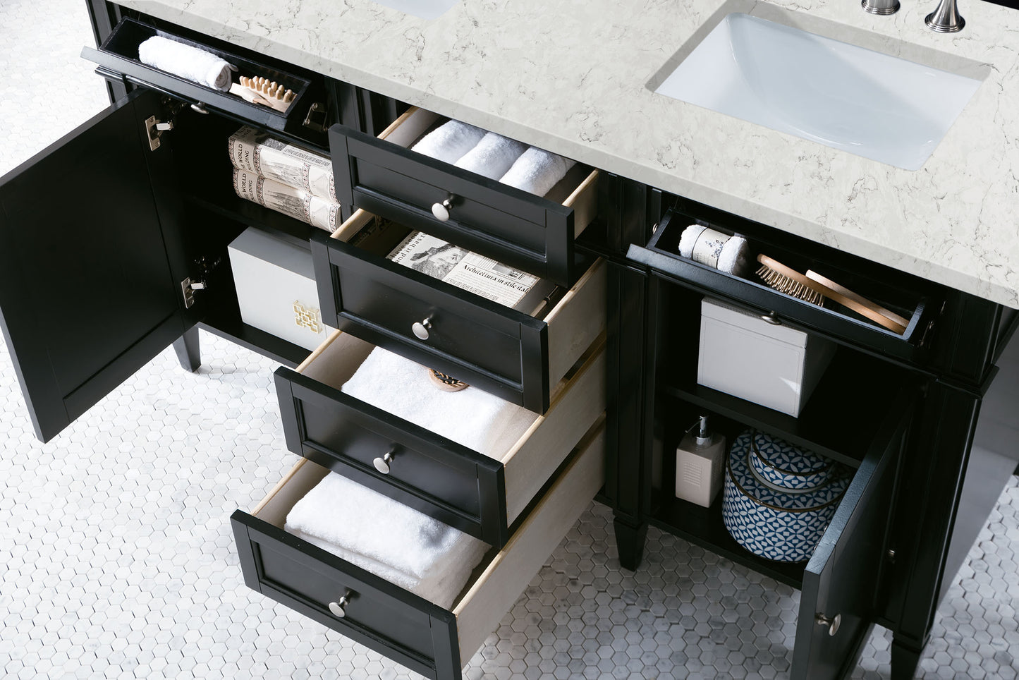 Brittany 60" Double Vanity, Black Onyx w/ 3 CM Eternal Jasmine Pearl Silestone Top