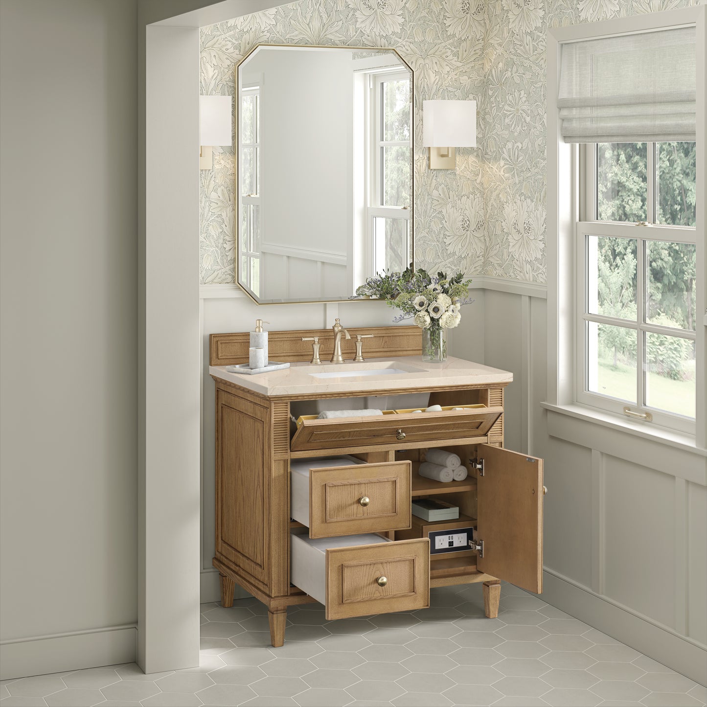 Lorelai 36" Single Vanity, Light Natural Oak w/ 3 CM Eternal Marfil Silestone Top
