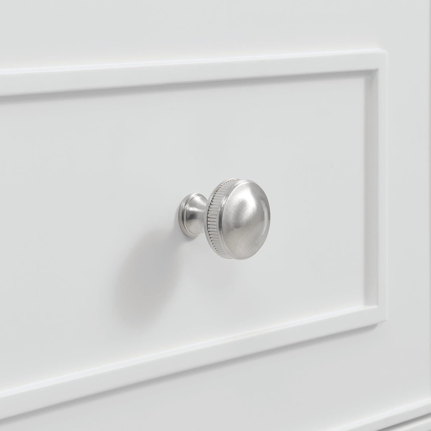 Lorelai 36" Single Vanity, Bright White w/ 3 CM Eternal Marfil Silestone Top