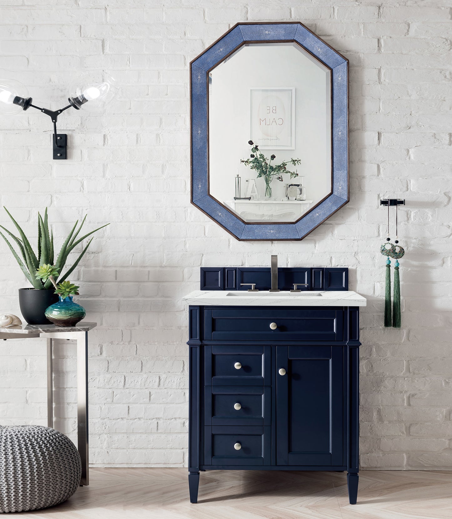 Brittany 30" Single Vanity, Victory Blue w/ 3 CM Ethereal Noctis Silestone Top